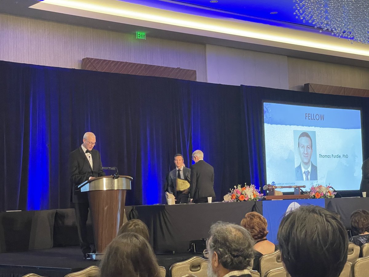 RadMedPM's tweet photo. Congratulations to #RMPatPM @pmcancercentre's  Dr. Catherine Coolens and Dr. Tom Purdie, who were inducted as @aapmHQ Fellows! #AAPM2023 https://t.co/siJe5gah6V