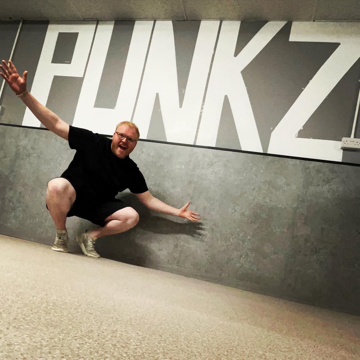 sweetpunkz's tweet photo. WEDNESDAY 26TH JULY 7PM

The Punkz is BACK 🔥🩵🩷

https://t.co/HBhiAm5rvu https://t.co/GRRXdBvLe9