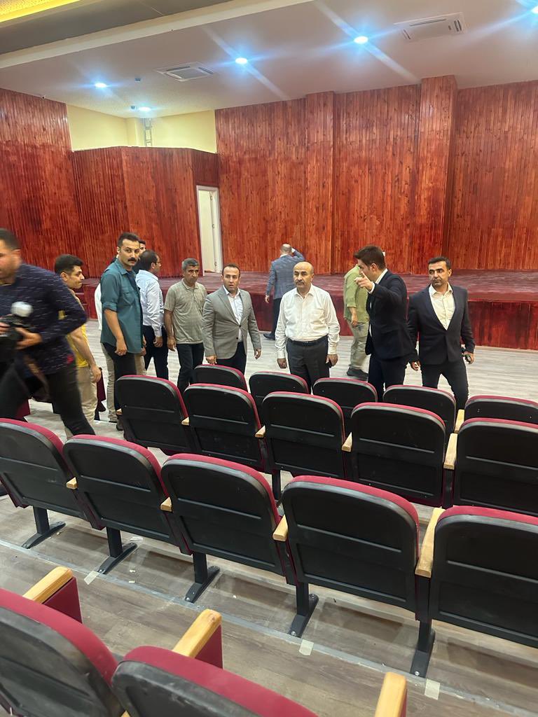 BeytullahBirlik's tweet photo. Bakanlığımız tarafından Derik Belediyesi ile yapılan protokol kapsamında Derik’te yapılan ve sonuna doğru gelinen Spor Kompleksini, Mardin Valimiz ve Belediye Başkan V. Sn. @mahmutdemirttas, Derik Kaymakamı ve Belediye Başkan V. Sn. Evren Çakır ve protokol  ile birlikte incelemelerde bulunduk.
@OA_BAK @hamzayerlikaya @eminogluenes @SafaKocoglu 
@farukkilic47 @drmuhammedadak