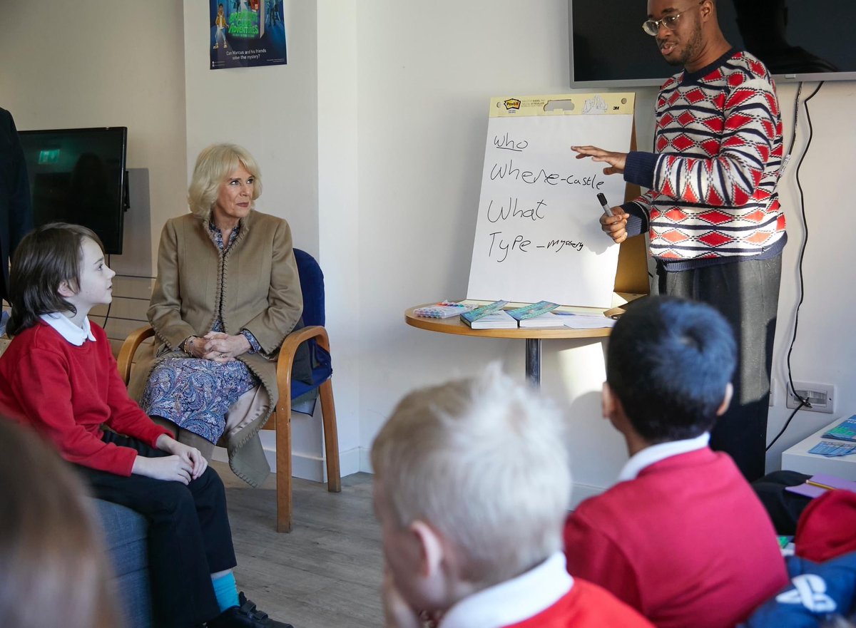 BobbyFooty22's tweet photo. I was lucky enough to meet King Charles and Queen Camilla at @norbrookyc and submitted a story to Buckingham Palace who kindly awarded a voucher which I used at @Waterstones in Manchester. I visited Central Library which is always fun.
Thank-you @RoyalFamily and @MancLibraries 📚 https://t.co/zu3qeRJgWC