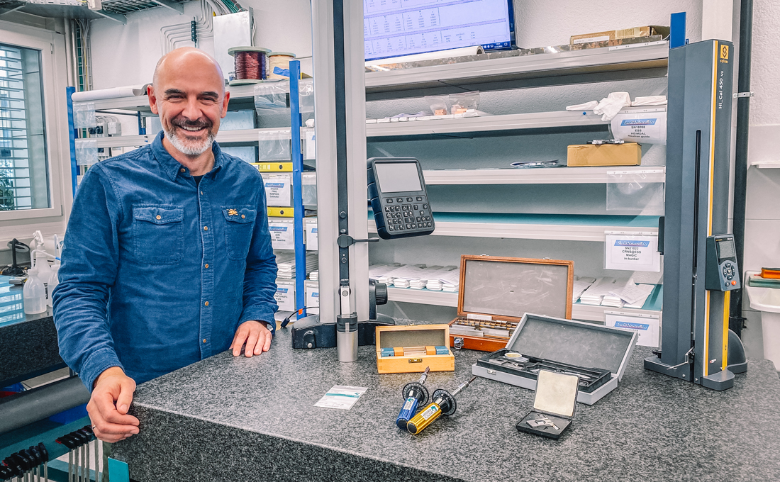 Die Dirigenten der kleinsten Teilchen 

Die #SwissNeutronics erforscht die Geheimnisse der #Atome und nutzt das #Messgerät von <a href="/BrutschTools/">Brütsch/Rüegger Tools</a>, um stets die Qualität zu verbessern.  

► Weiterlesen: bit.ly/3Y6hld7
► Newsletter abonnieren: bit.ly/3lYx13y