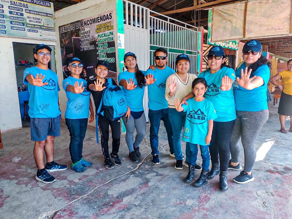 EducacionASEACE's tweet photo. 🔰 Nuestros docentes de la Asociación Educativa se unen #MisiónCaleb2023, llevando amor y apoyo a las comunidades más necesitadas en el departamento de San Martín - Tarapoto! 🌱📚 💙  #MisiónCalebTarapoto
#EducaciónAdventista https://t.co/qLIjvrJB9D