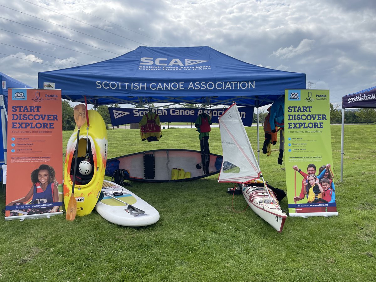 paddlescot's tweet photo. Find us at the @WaterSafetyScot #DrowningPreventionDay event today at @HelixFalkirk spreading the word on how to #PaddleSafely:

✅Wear a buoyancy aid
✅Carry a means of communication
✅Check the weather
✅Tell others of your plans
✅Paddle within your ability https://t.co/kugqmkCCBb