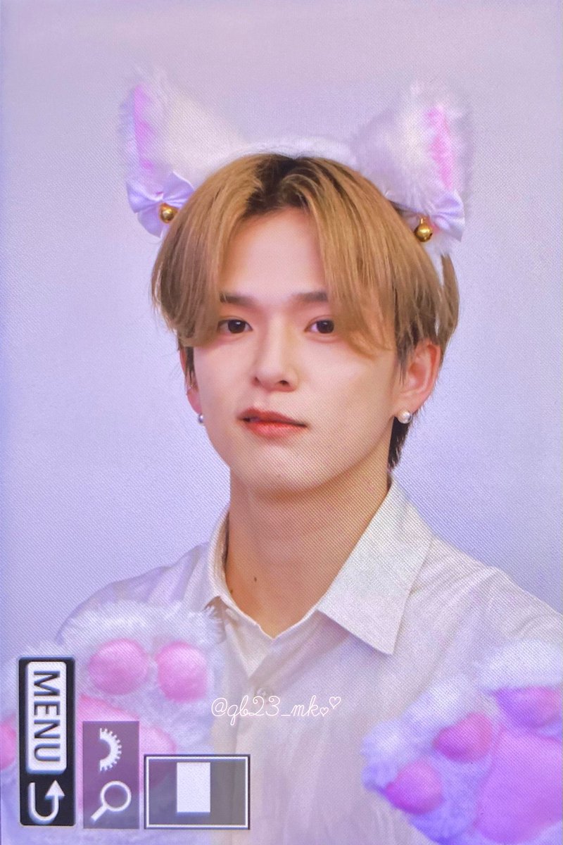 jaesahicats's tweet photo. my puppy and cat 🥺 https://t.co/s0EfYpjjeR