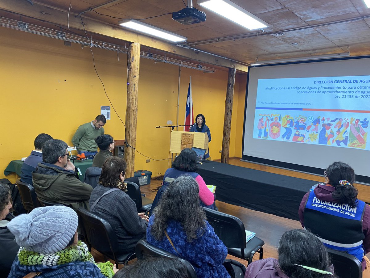 INIA_Chiloe's tweet photo. Esta mañana, estamos en la bella isla de #Lemuy en la comuna de #Puqueldón, en seminario de gestión hídrica para el sector agropecuario del territorio. @INDAP_Chile @IndapLosLagos @iniachile @inia_remehue @MinagriCL @MinagriLosLagos https://t.co/LkcY8e6yV1