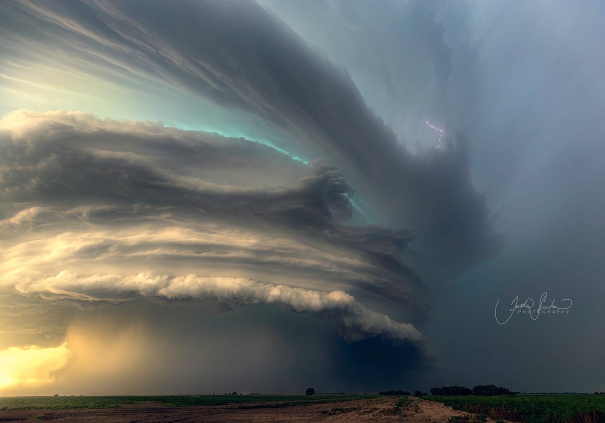 Struck-cherrrr! SW KS 7-17 #kswx #yum