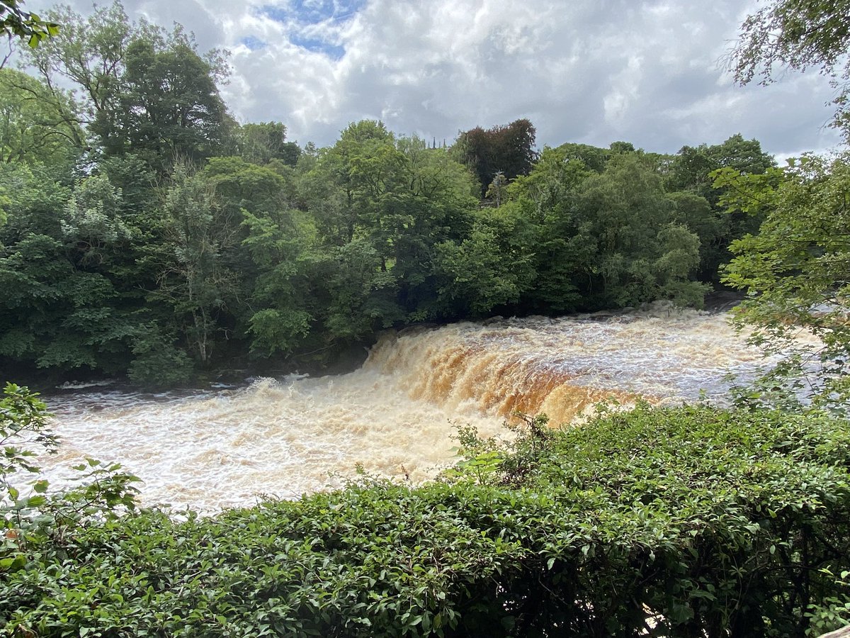 GeorgieTennan2's tweet photo. A brief sojourn to #YorkshireDales whilst I dropped the boys at their camp and then er collected them again due to illness. #bestlaidplans but it was worth it for the waterfalls and cheesecake! #holidayfail https://t.co/Bs52exVbTf