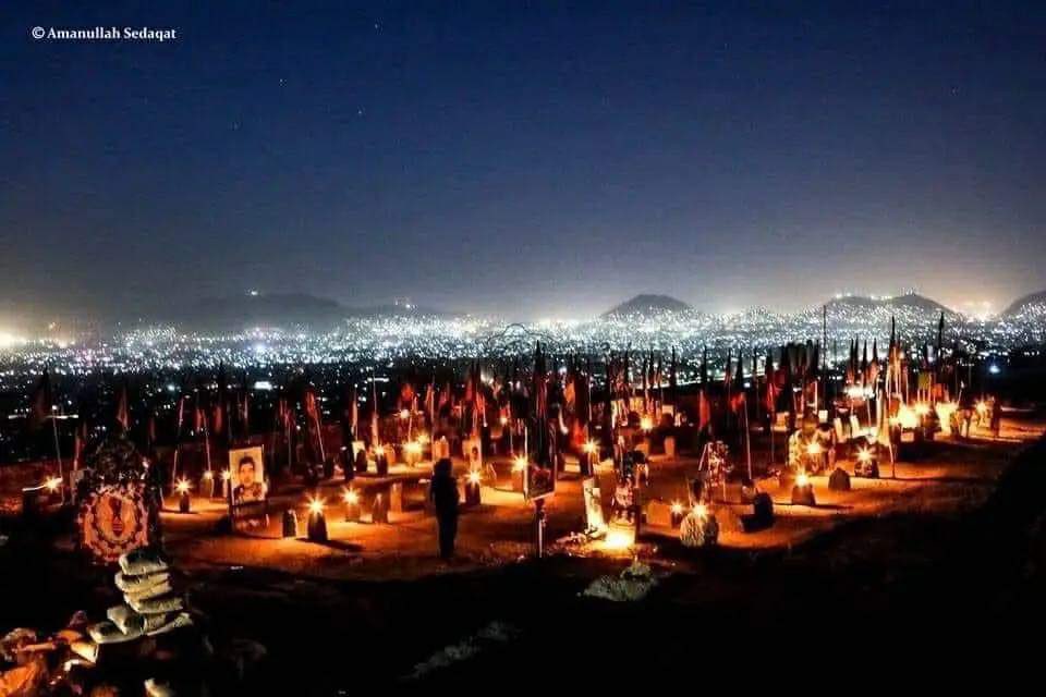 «یاران چه غریبانه رفتند از این خانه»

#جنبش_روشنایی
#StopHazaraGenocide