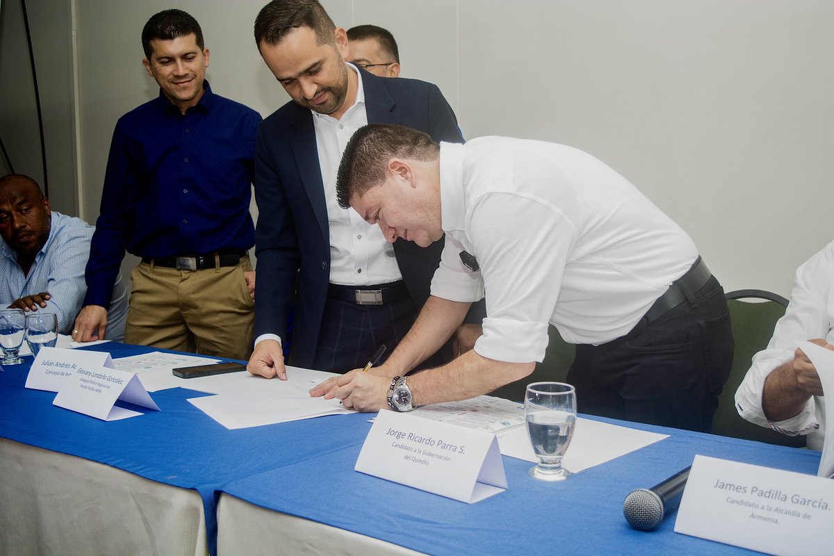 Oficializamos nuestro apoyo a la candidatura de Jorge Ricardo Parra a la Gobernación y James Padilla a la Alcaldía, el <a href="/PartidoMIRA/">Partido MIRA</a> integrará una coalición con el Partido <a href="/PCambioRadical/">Cambio Radical</a> para la Asamblea y con el Partido <a href="/SoyRenaciente/">Partido Colombia Renaciente</a>  para el Concejo. 🤝

#Quindío #Armenia