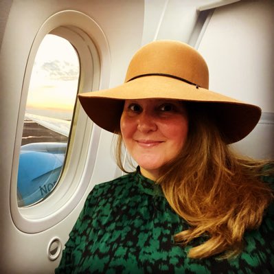 Kim Davis tweet media