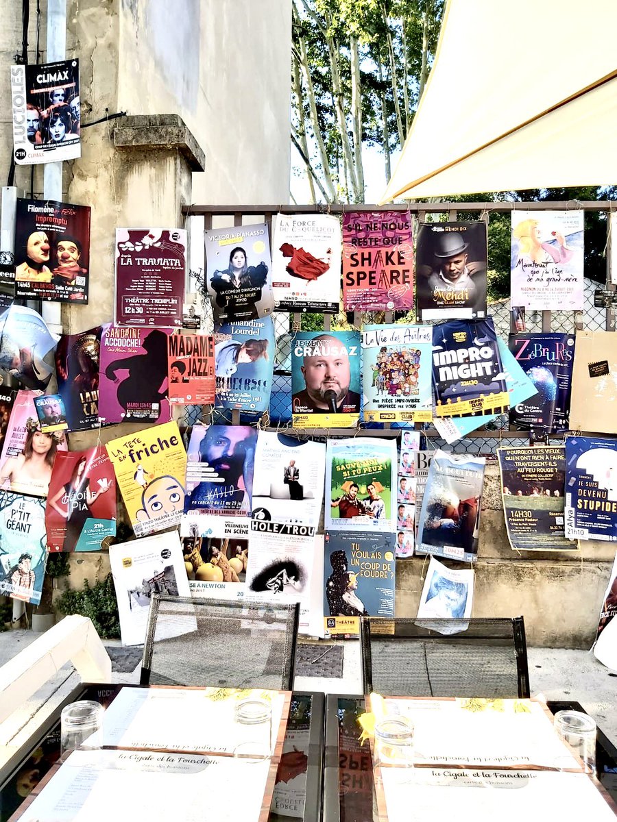 EspaceStMartial's tweet photo. En ville, les affiches de l’Espace St Martial… saurez vous les retrouver? https://t.co/CwZBIzEIVR