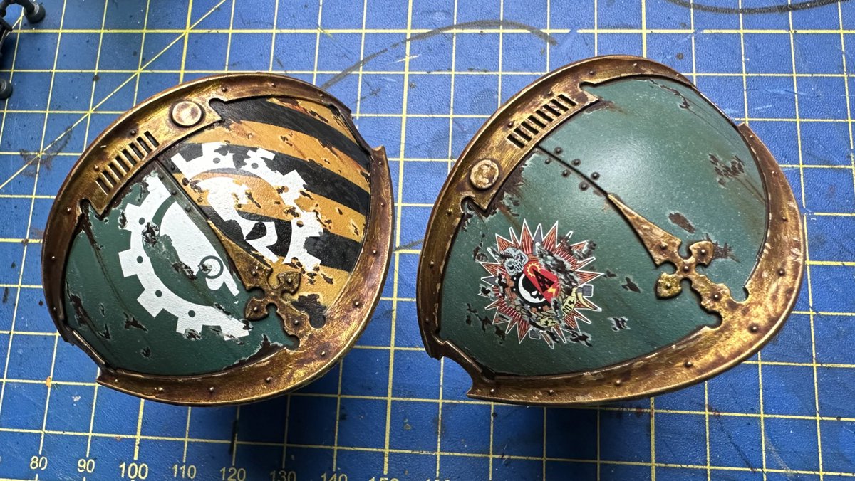 Finished up my Crusader Knight for the #40kdoubles at #WarhammerWorld this weekend. Really looking forward to teaming up with my bro @olliefox89 and playing 5 games of new 40K… <a href="/Stevewren/">Steve Wren</a> the terrain updates look great, looking forward to seeing you and a fab weekend ❤️