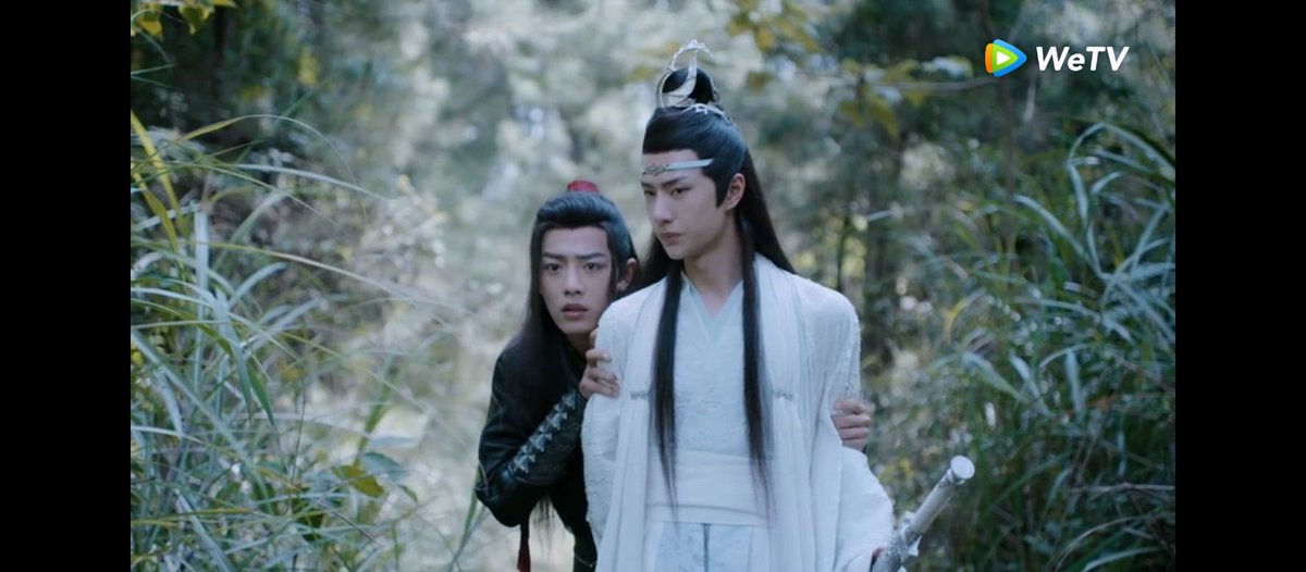 hanguangwei_'s tweet photo. @NSMG_TheUntamed one of my favorites-- wwx is so cute hiding behind lwj ๐ #TheUntamedMemory https://t.co/maxOQFwkrJ