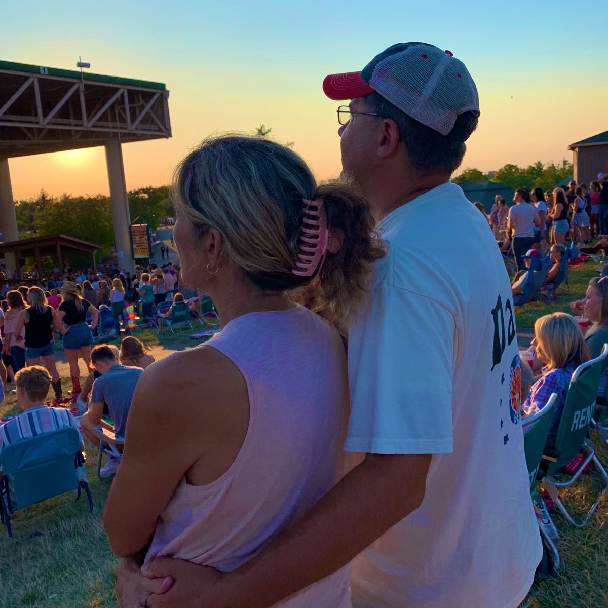 Happy Anniversary to my partner in life for the past 31 years!! ♥️ Love you so much!