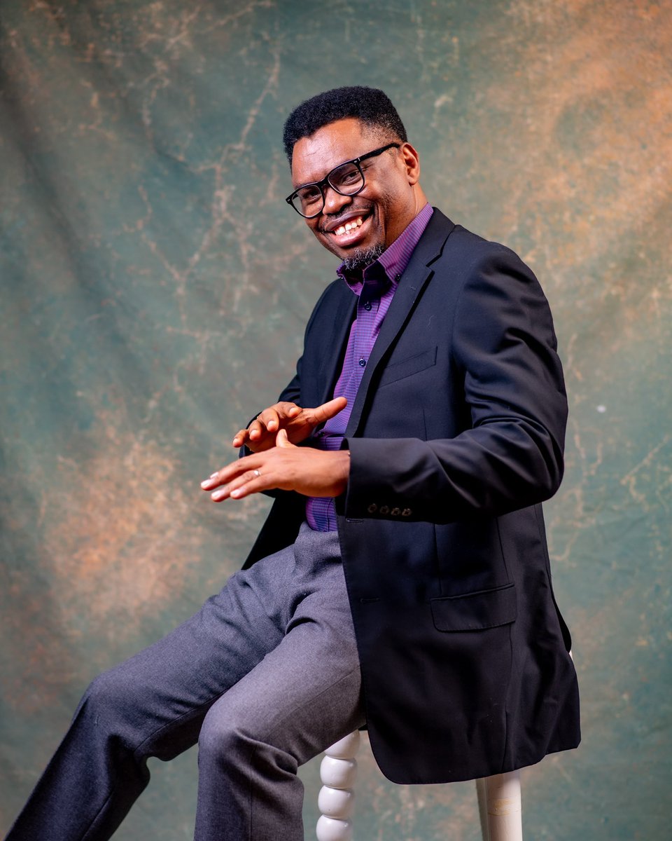 AbodundeBetty's tweet photo. It’s my pastor’s birthday today, my daddy’s birthday. And I don shed tearsssssssss of joy and thanksgiving. A gazillion thank you’s won’t do! Thank you my daddy, I love you wayyyyy too muchhhh♥️♥️♥️♥️♥️.. Happy glory jubilee 💃🏿💃🏿💃🏿💃🏿💃🏿 https://t.co/aHhxhyhMtU