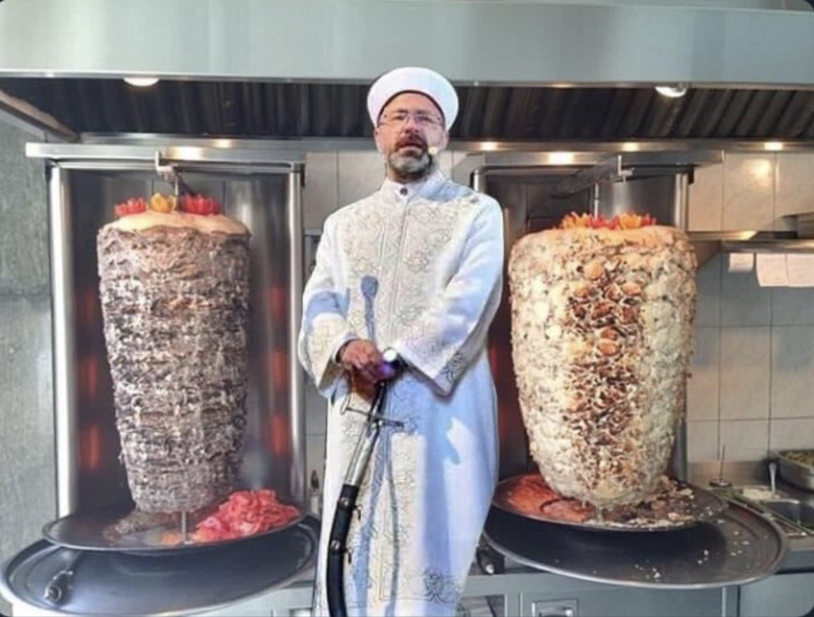 KaranliginKizi7's tweet image. #İBLİSİN ÇOCUKLARINA #UŞAKLIK EDEN #VATİKAN PAPAZI #FETÖ nün  ÇOCUKLARI OLAN #CAHİL KRİPTO #DEVŞİRMELERİ TARİHİ BİLMEZLER SADECE 
YALADIKLARI #KEMİK ÜZERİNDE SAHTE #YAZILANLARI BİLİRLER !? 
#ALGI ve #YALANLA da KENDİ #CAHİL SÜRÜSÜNE
YEDİRİRLER !....