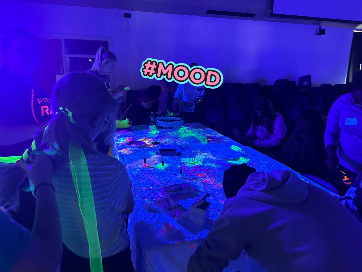 TSLAEnrichment's tweet photo. Summer School 2023 is well underway! Welcoming 150 students on site to experience the academy in all its glory! #summervibes #slalife @sl_academy https://t.co/oFHGe2r861