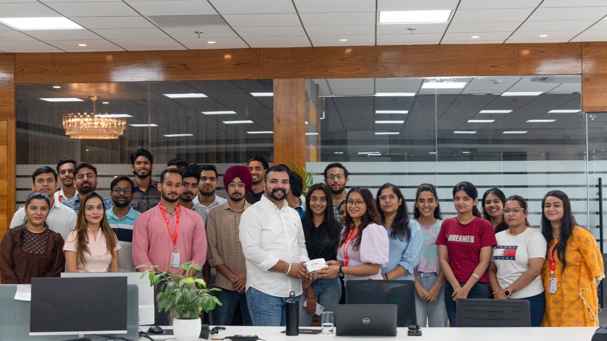 masterinfotech_'s tweet photo. Congratulations to Aslam for an incredible year of growth and dedication at Master Infotech! 🎉🌟 Your unwavering commitment and hard work have been a true asset to the team. Here's to many more successful years ahead!
.
.
#MilestoneAnniversary #DedicatedEmployee #TeamPlayer https://t.co/rZguBqMF7r