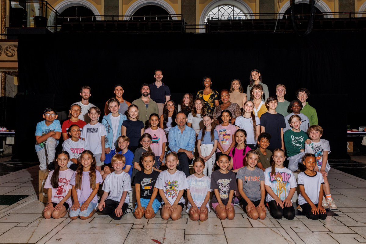 WhatsOnStage (@whatsonstage) on Twitter photo First day at school! Rehearsals have begun for the new West End cast members of <a href="/MatildaMusical/">Matilda The Musical</a> - pictured here with director Matthew Warchus.
Find out more: whatsonstage.com/news/matilda-t…
📸 Ellie Kurttz First day at school! Rehearsals have begun for the new West End cast members of <a href="/MatildaMusical/">Matilda The Musical</a> - pictured here with director Matthew Warchus.
Find out more: whatsonstage.com/news/matilda-t…
📸 Ellie Kurttz