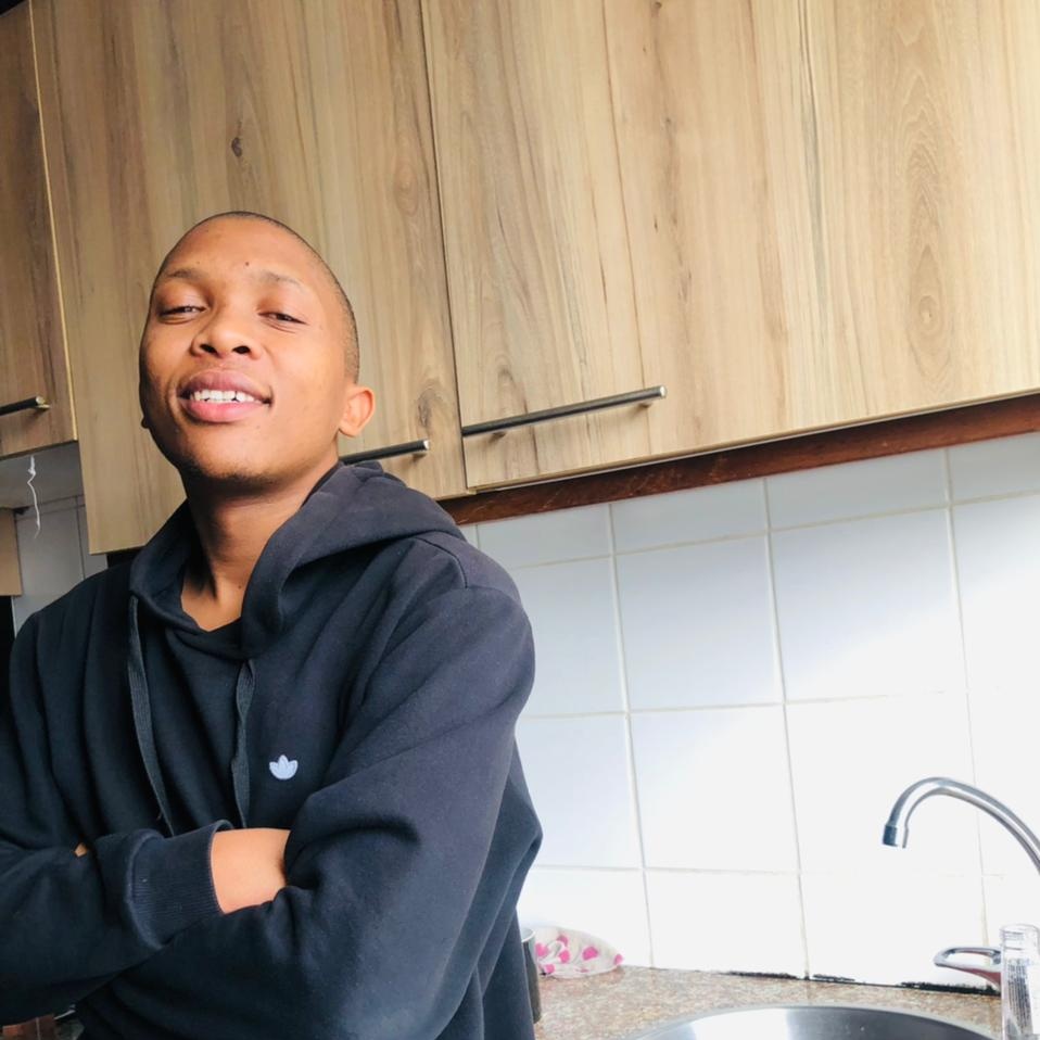 B@xolile_🇿🇦 tweet media