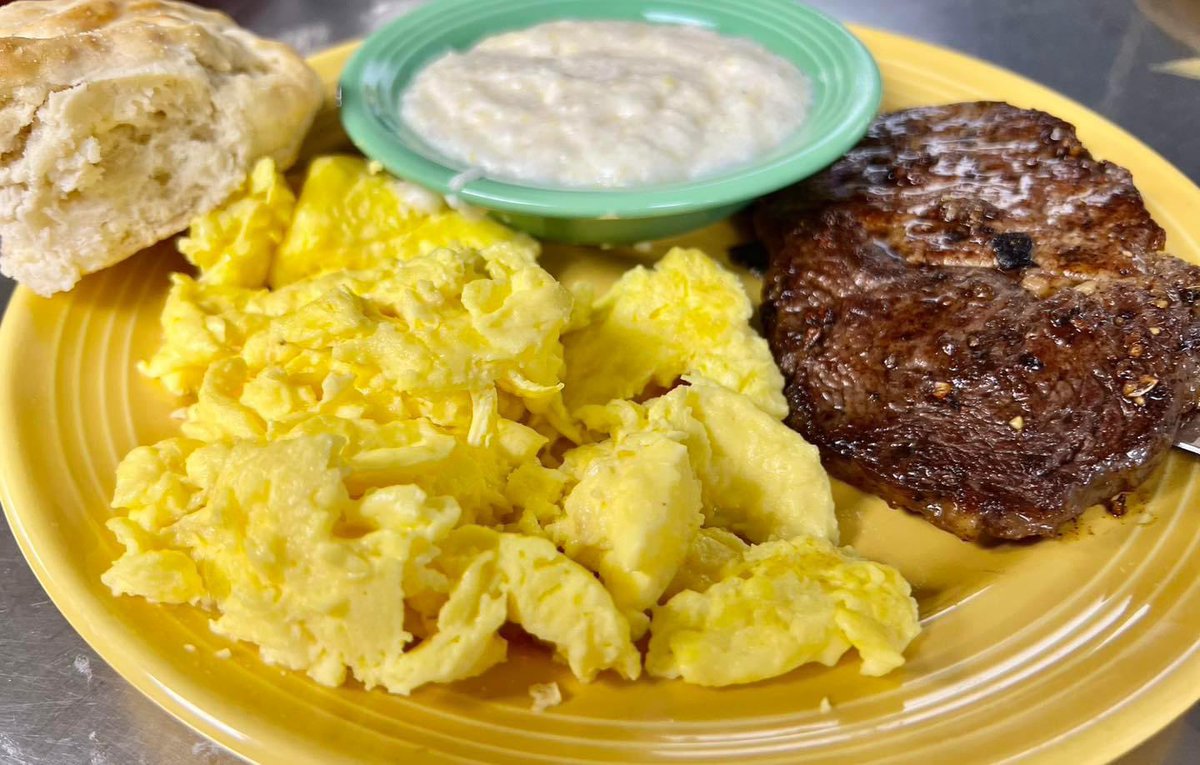 FBFivePoints's tweet photo. It’s never a mistake when you order this steak 😉 Try our Steak & Eggs entrée during your next visit!
#steak #eggs #breakfast #brunch #lunch #eatfivepoints #columbiasc https://t.co/03cD3bwEMm