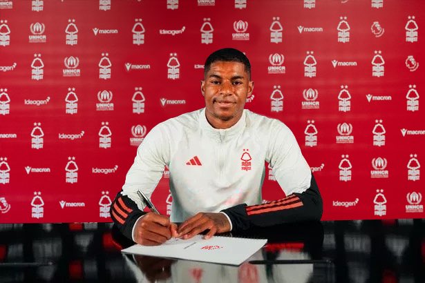 jordanc14's tweet photo. In a surprising turn of events, Marcus Rashford has been included in the Elanga deal and is now heading to Nottingham Forest🚨🔴⚪️🏴󠁧󠁢󠁥󠁮󠁧󠁿 

Here we go ✔️ 

Are you excited about this one Forest fans? ✍️ #NFFC https://t.co/saS0ySaXdV