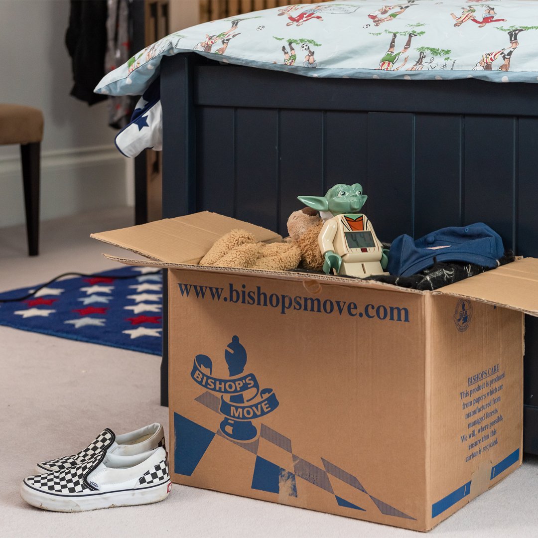 BishopsMove_'s tweet image. ⏰ Act fast! 🚚 Planning a summer move? Secure your preferred dates now!

August availability is limited. Visit bishopsmove.com for a free survey and quote. Lock in your moving dates hassle-free!

#MovingUK #BookNow #SummerMove #MovingHome #BishopsMove