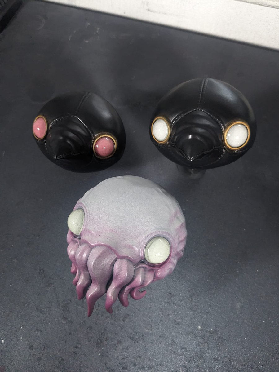 thanatoys's tweet photo. Which one would you go with? ๐๐ค๐๐ค
#dollmaker #dollfaces #cthulu #plaguedoctor #creepycute #artdoll https://t.co/Plsqq0cAc7