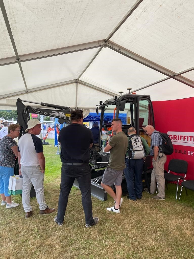 Griffiths (@alungriffiths_) on Twitter photo ROYAL WELSH SHOW
The sun is out and it's another busy day at the Show!
Remember, if you're visiting the Show this week come and see us on Avenue D, stand 400 where we have a Volvo ECR25 electric compact excavator on display.
<a href="/royalwelshshow/">Royal Welsh Agricultural Society</a> ROYAL WELSH SHOW
The sun is out and it's another busy day at the Show!
Remember, if you're visiting the Show this week come and see us on Avenue D, stand 400 where we have a Volvo ECR25 electric compact excavator on display.
<a href="/royalwelshshow/">Royal Welsh Agricultural Society</a>