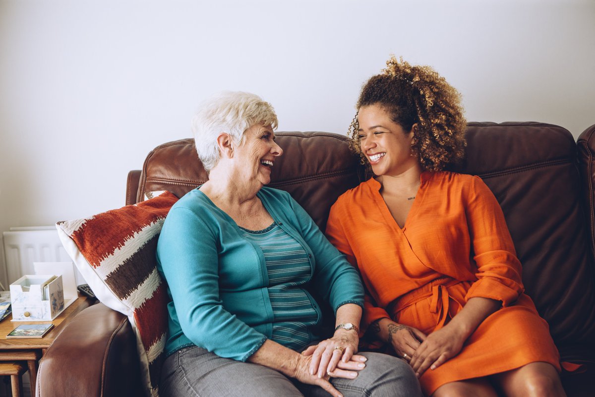 #Homeshare helps people to stay #independent in the places they love to live &amp; builds #communityconnections. Our UK network of Homeshare organisations provide peace of mind for all involved, with specialised support in their local area: homeshareuk.org/homeshare-area…
