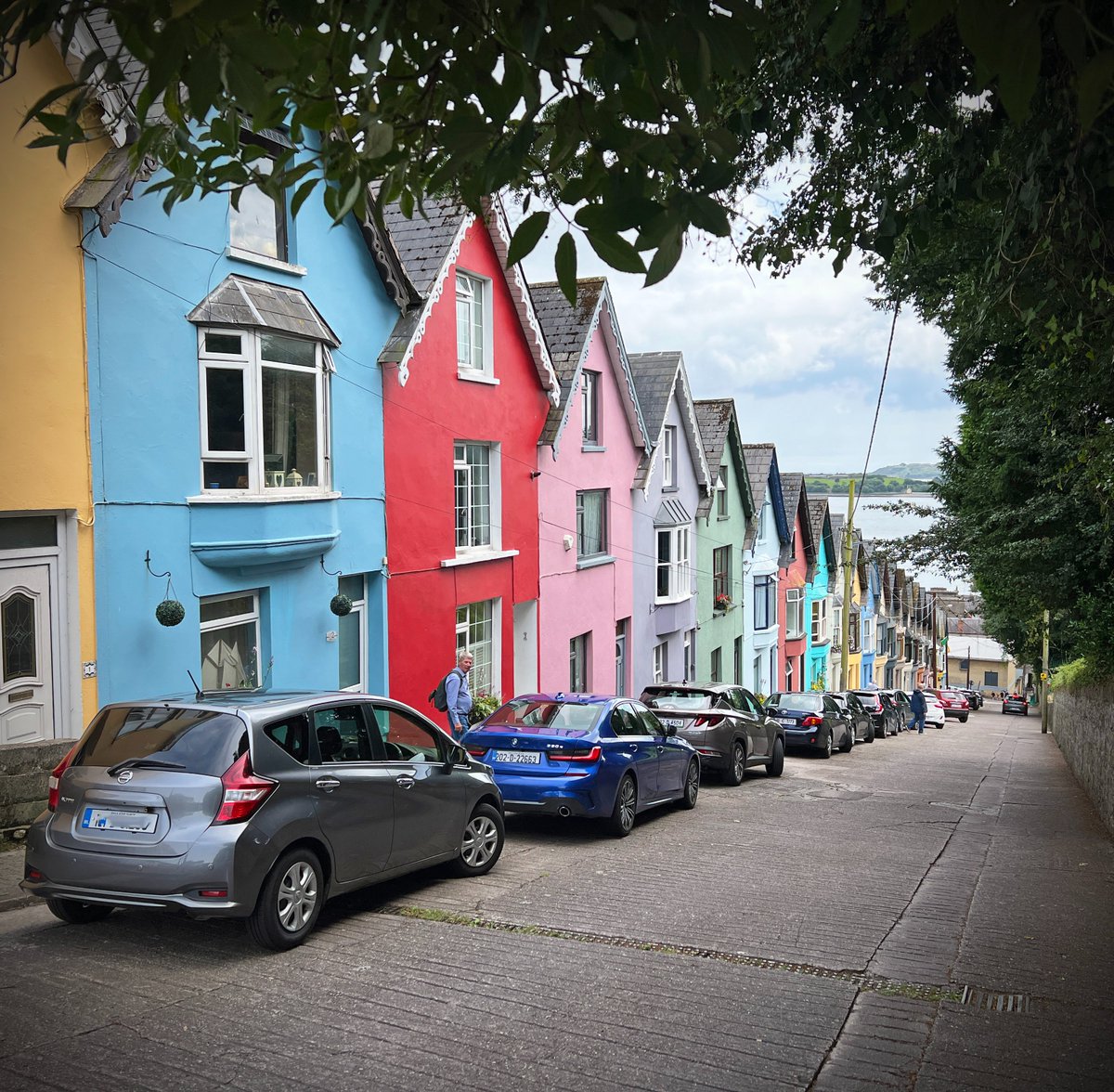 poloconghaile's tweet photo. Is this the steepest street in Ireland? West View, Cobh, Co Cork, also called 'The Deck of Cards'. Or do you know of others that are steeper? #purecork https://t.co/fgdMDO8pY1