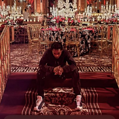 MenaceMitchell's tweet photo. #NewProfilePic https://t.co/W0weKufdMe