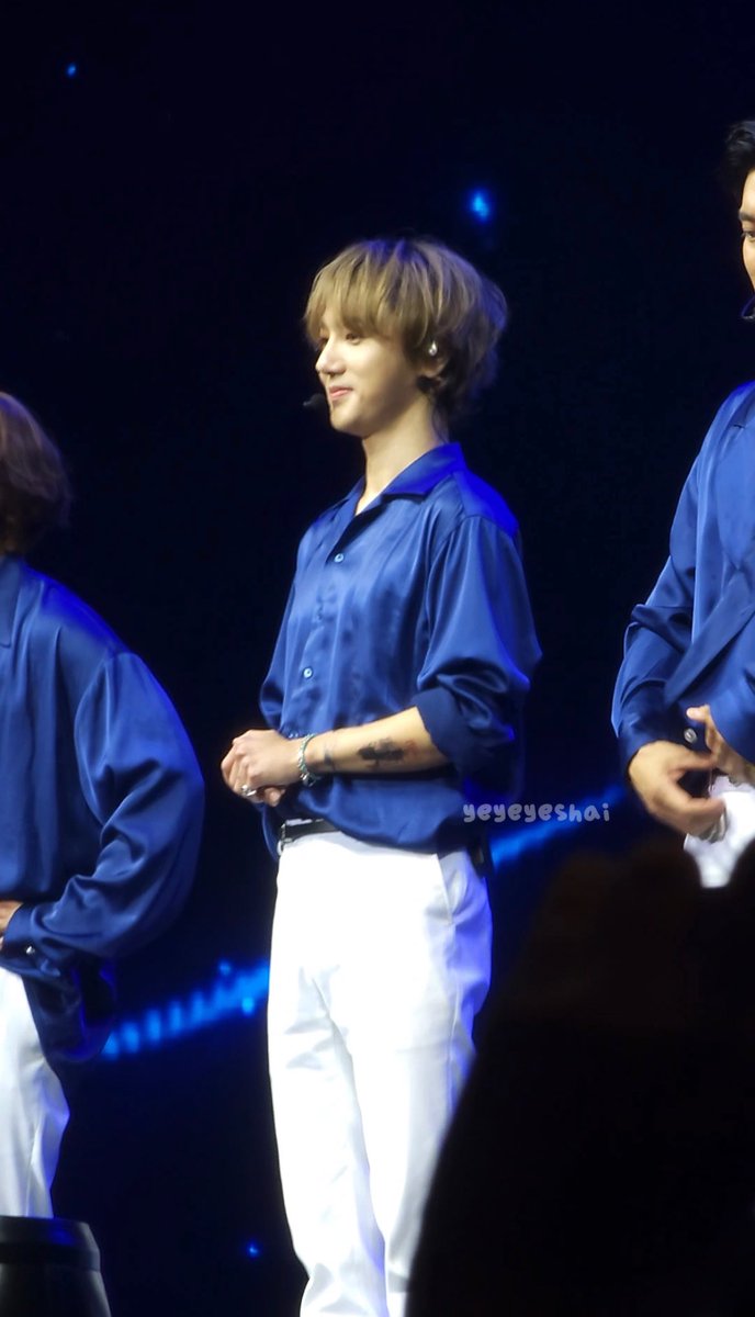 230721 straight body 🧍‍♂️yesung 😆 넘 겨워요 

#yesung #예성 #SuperJunior_FanPartyInManila