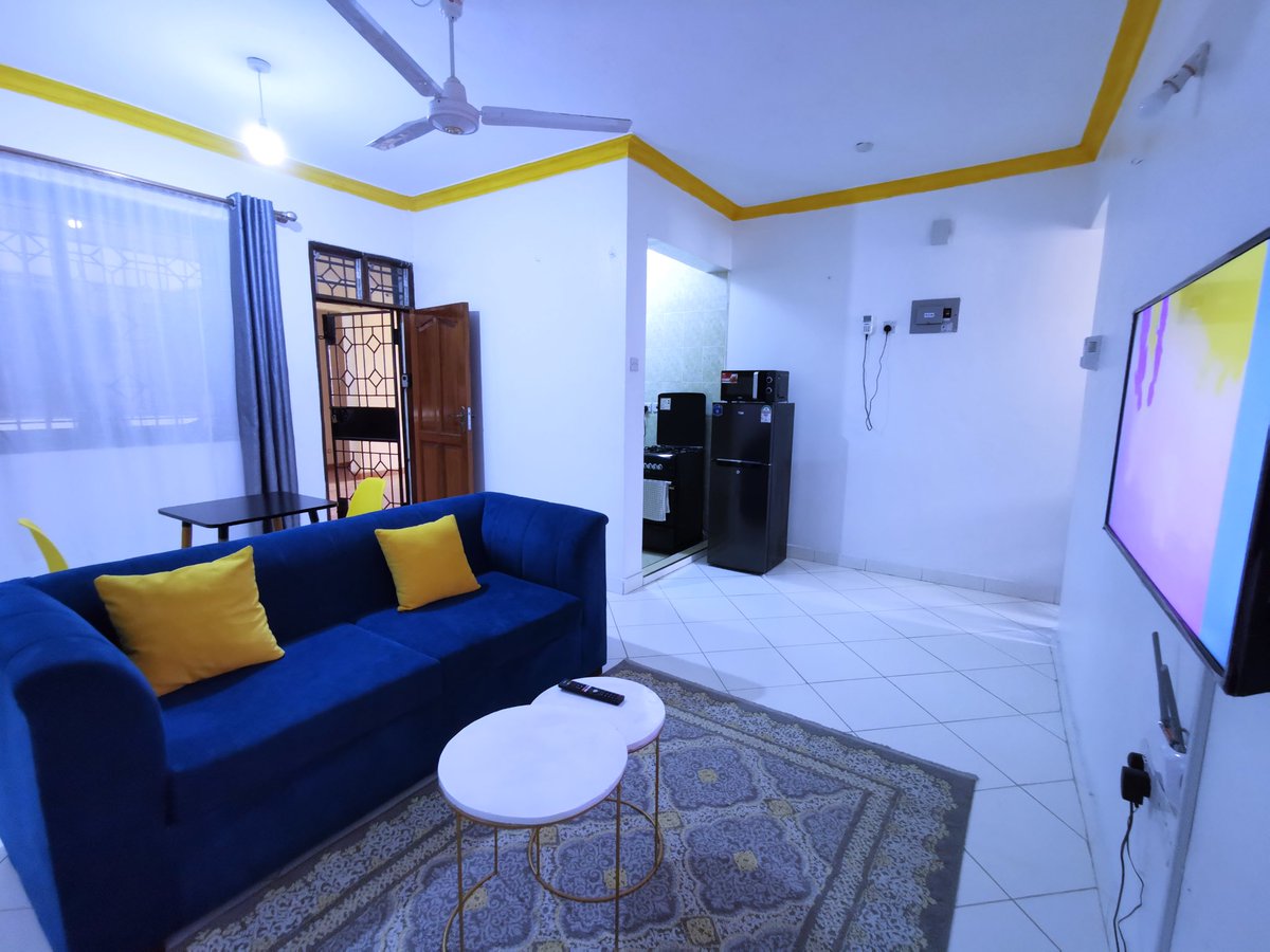 mwari_wa_kago's tweet photo. Niwapee offer ya End July? 
Bamburi 1 Bedroom for Ksh.2,700
Nyali 1 Bedroom for Ksh.4,000 https://t.co/yecL5hI6Ya