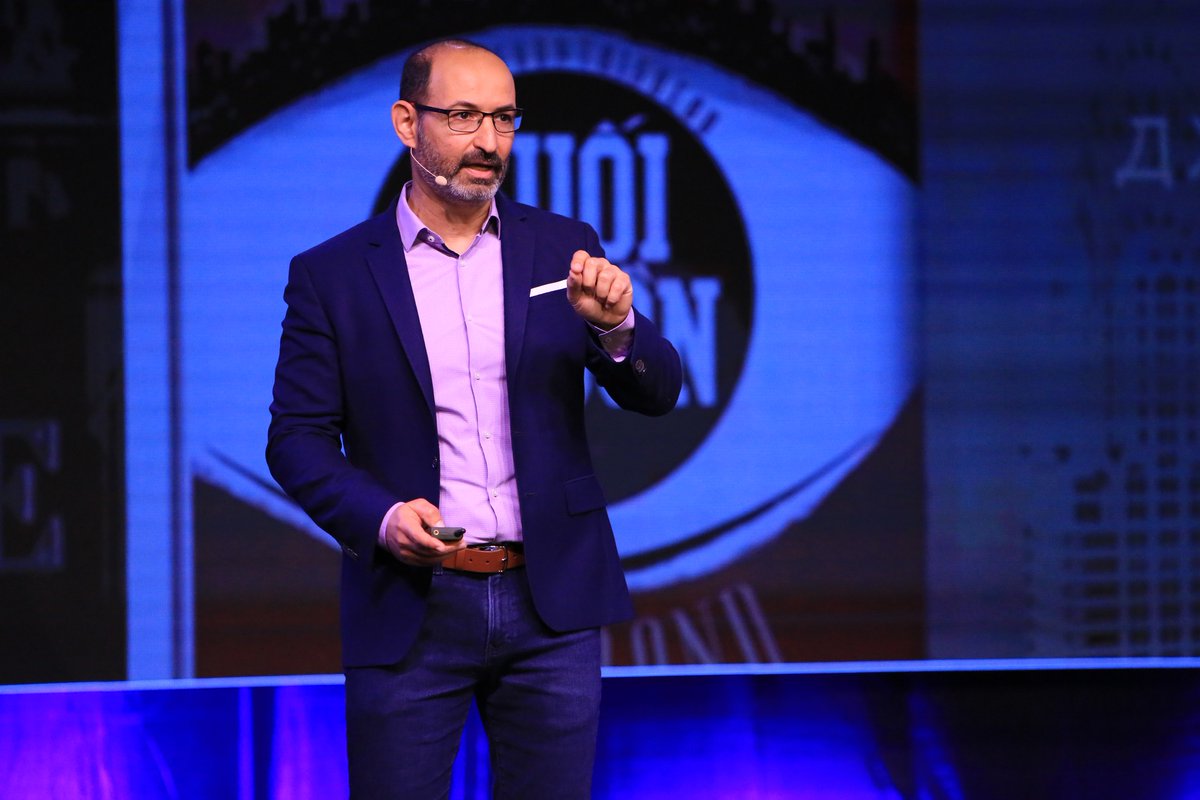 Join Tal Tsfany's 10-day tour in Australia exploring the "Moral Case for Liberty." Dive into the essence of freedom in Melbourne, Sydney, Perth, and Brisbane. Details 👉 hubs.ly/Q01YLZ8D0 🦘🌏🌟