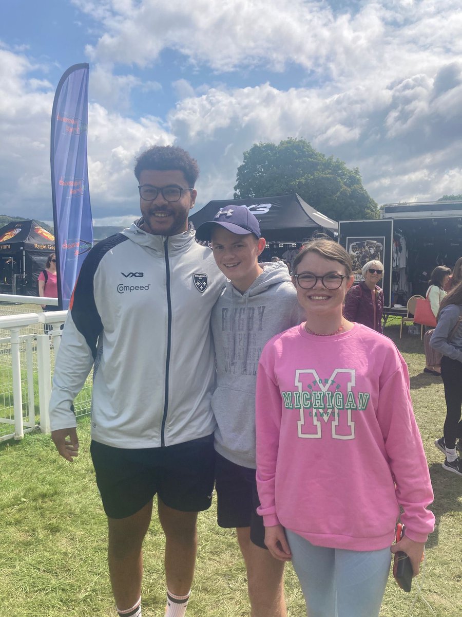 Dragons RFC 🐉 tweet media