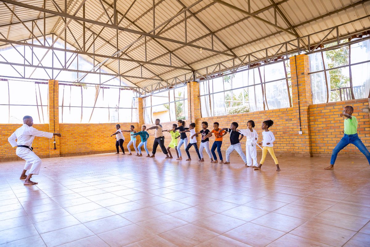 Ecole St Joseph Kicukiro tweet media