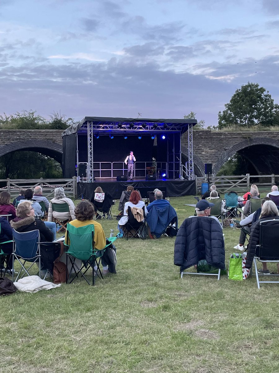 TheArchesTheatre (@archestheatre) on Twitter photo Hi @TalkRoberto - we’d love to talk to you about our quirky open air theatre that opens near Olney this Thursday! We’ve got something for everyone from comedy & children’s performances to live music & Shakespeare. Take a look thearchestheatre.co.uk/whats-on #olney #miltonkeynes <a href="/BBC3CR/">BBC Beds, Herts & Bucks</a> Hi @TalkRoberto - we’d love to talk to you about our quirky open air theatre that opens near Olney this Thursday! We’ve got something for everyone from comedy & children’s performances to live music & Shakespeare. Take a look thearchestheatre.co.uk/whats-on #olney #miltonkeynes <a href="/BBC3CR/">BBC Beds, Herts & Bucks</a>