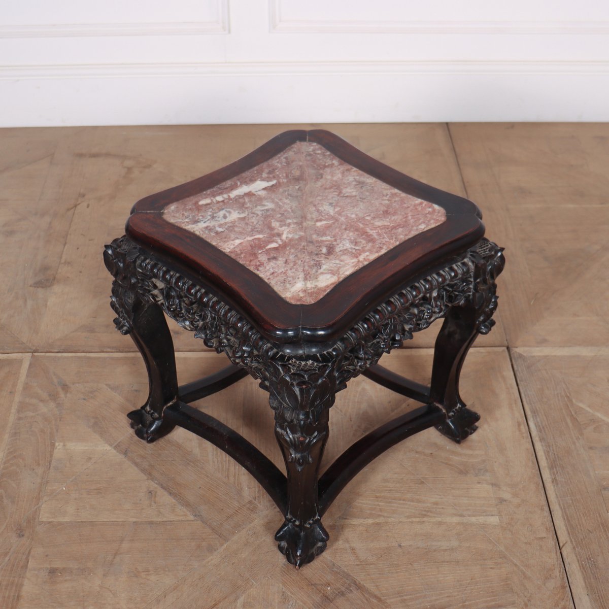 ArcadiaAntiques's tweet image. Late 19th Centry Chinese carved elm/marble side table. 1890
Price: £395
tinyurl.com/4vxmcvxb

#SideTables #ChineseCarvedSideTables #ChineseSideTables