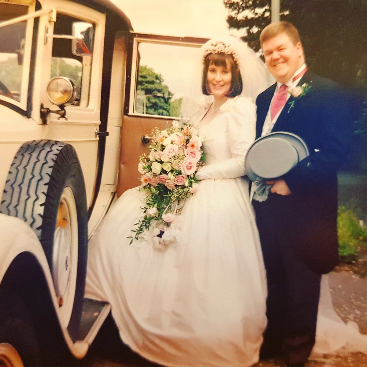 Librarywitch's tweet image. 25 years ago I did a really good thing and got married to my lovely husband. Best decision I ever made and we've had a lot of happiness, fun and love over all those years. Here's to hopefully another 25 years at least ❤😊