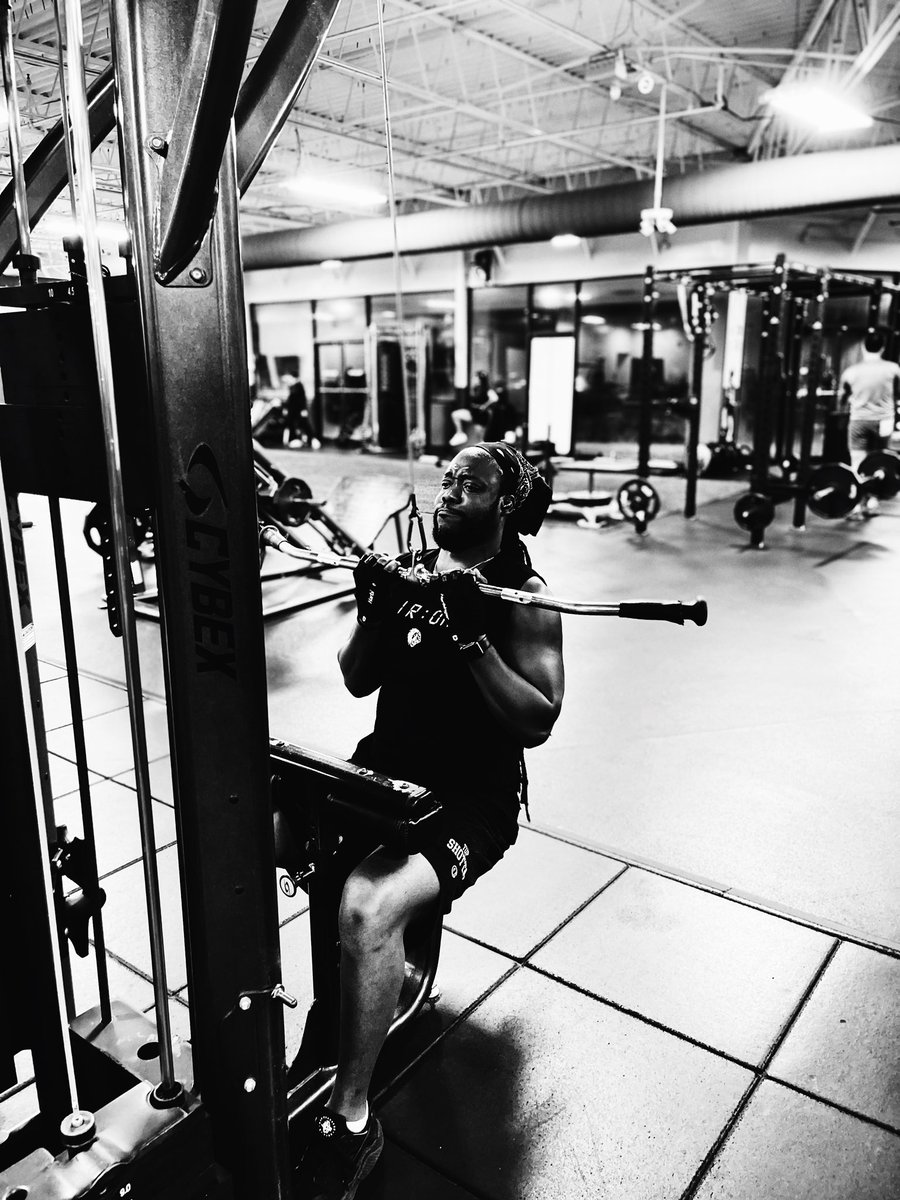 STEFisDOPE's tweet image. Starting the day early, with meditation, listening to something positive, weight training, and cardio has been super clutch for me.

Build the mind. Build the spirit. Build the body.

Win the morning. Win the day.

@RealIronHours ⚔️