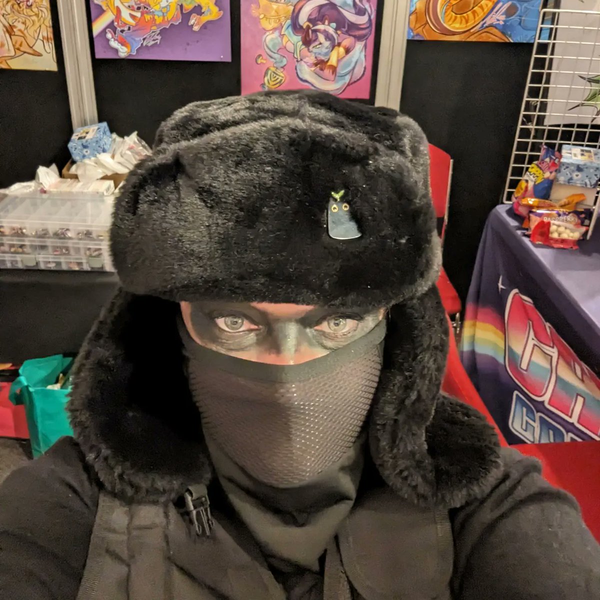LaikasDraws's tweet photo. Adventures at AVcon this weekend https://t.co/cMOI9jQf1W