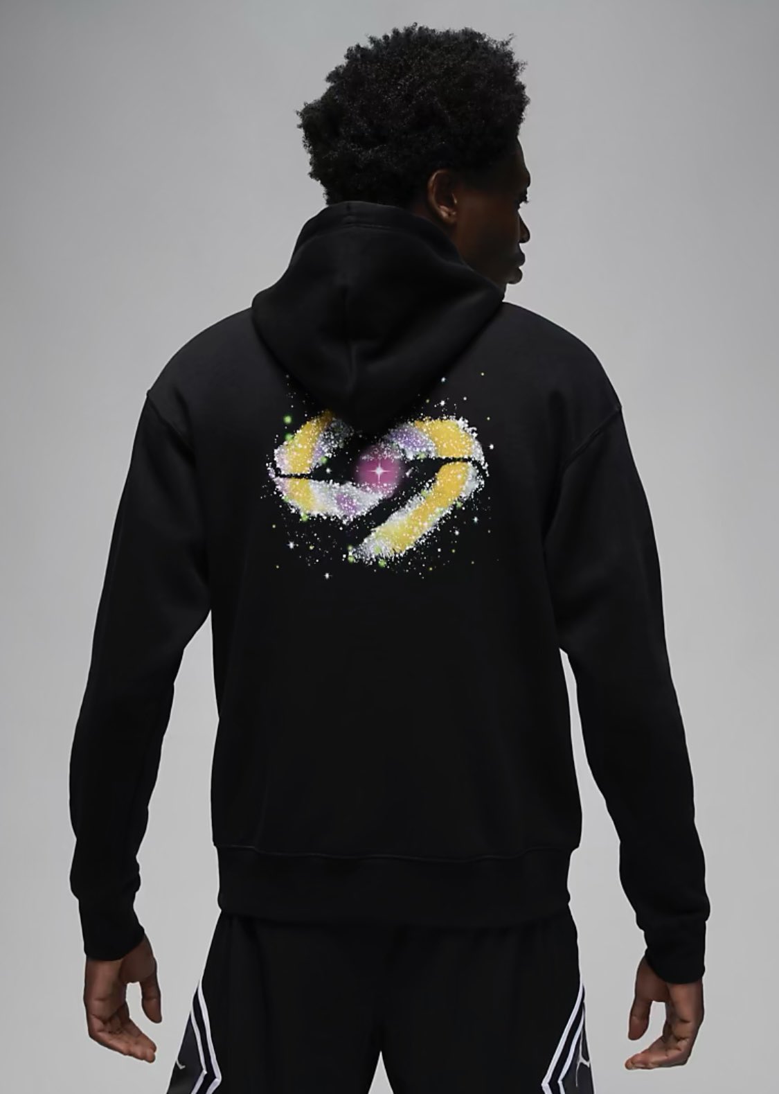 hyeon Luca ツイードトップス LOOKING BACK MONTHLY STICKER T-SHIRTS 202404｜ウサギがいる