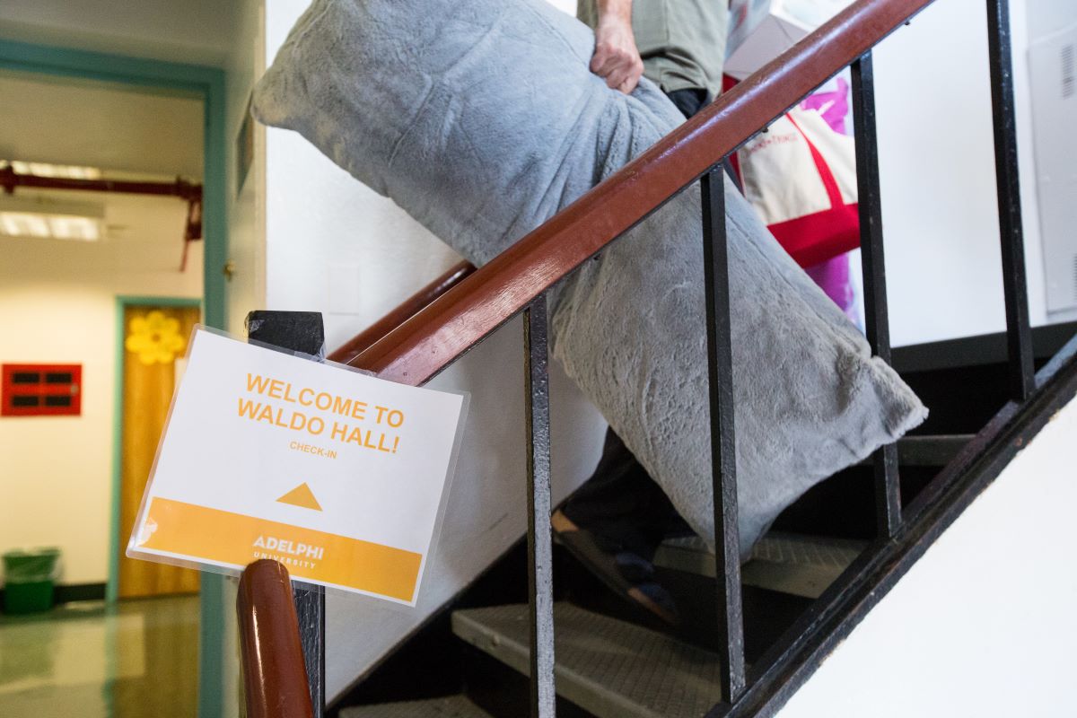 AdelphiU's tweet image. We are only 30 days away from New Student Move-In Day! We can’t wait to welcome the Class of 2027 to campus on August 24. Which of our seven residence halls will you be calling your home away from home? bit.ly/3OnpruJ #AdelphiLife #MyAdelphi