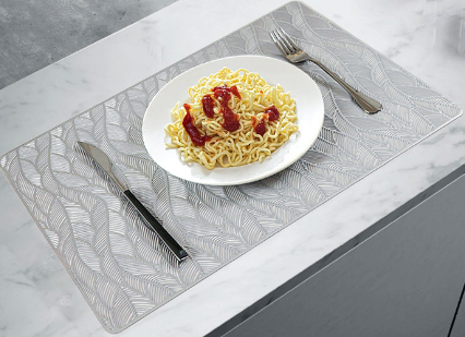 #placemat #bazar #distributor #wholesale #supply #housewares #householdgoods #dailyuse #commodity #dailynecessities #funpower #sunumbrella #hotselling #silverplacemat #goldenplacemat #redplacemat #blackplacemat #stripe #roundplacemat