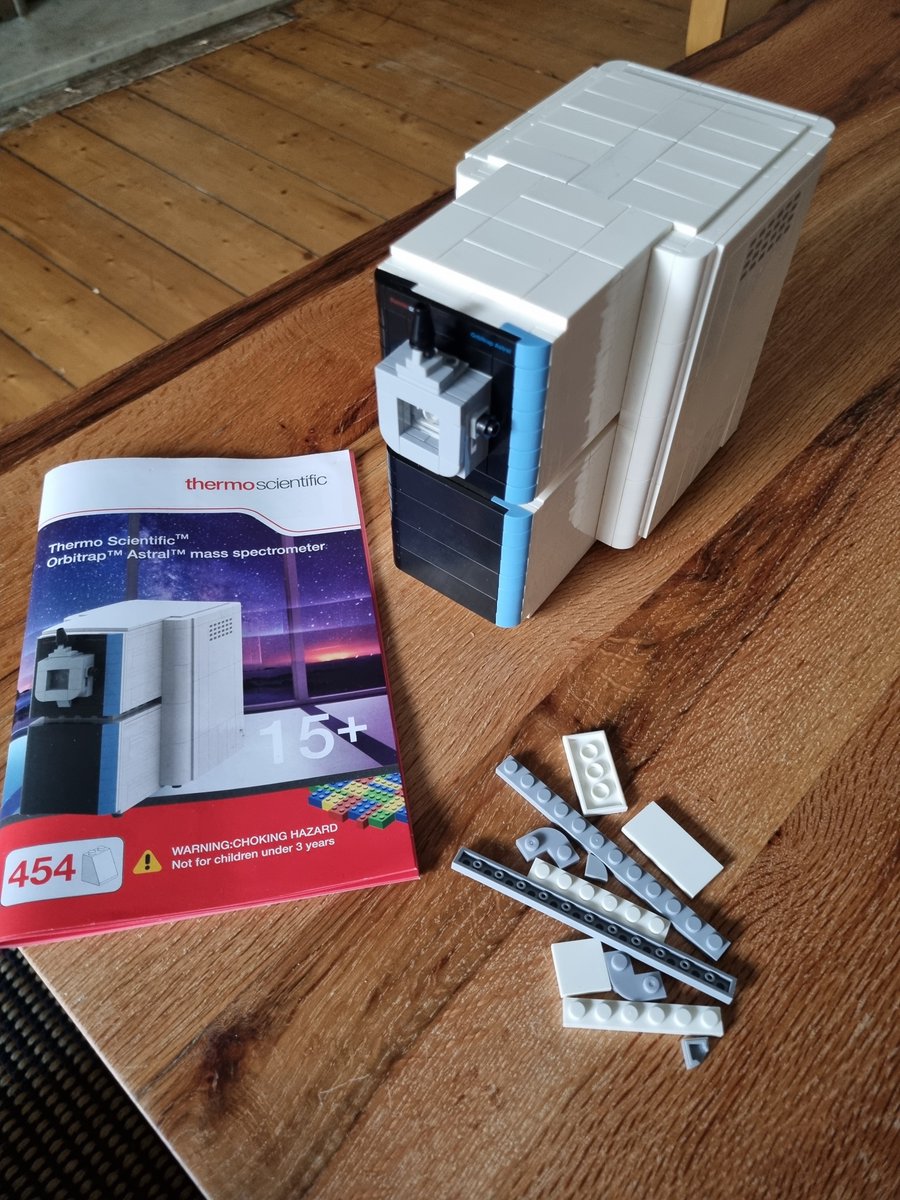 Matthias Trost ๐ช๐บ (@trostlab) on Twitter photo Finished the Astral by <a href="/thermosci/">Thermo Scientific</a>
Strangely had quite a few pieces left over which is usually not a good sign when building a mass spec ๐ Finished the Astral by <a href="/thermosci/">Thermo Scientific</a>
Strangely had quite a few pieces left over which is usually not a good sign when building a mass spec ๐