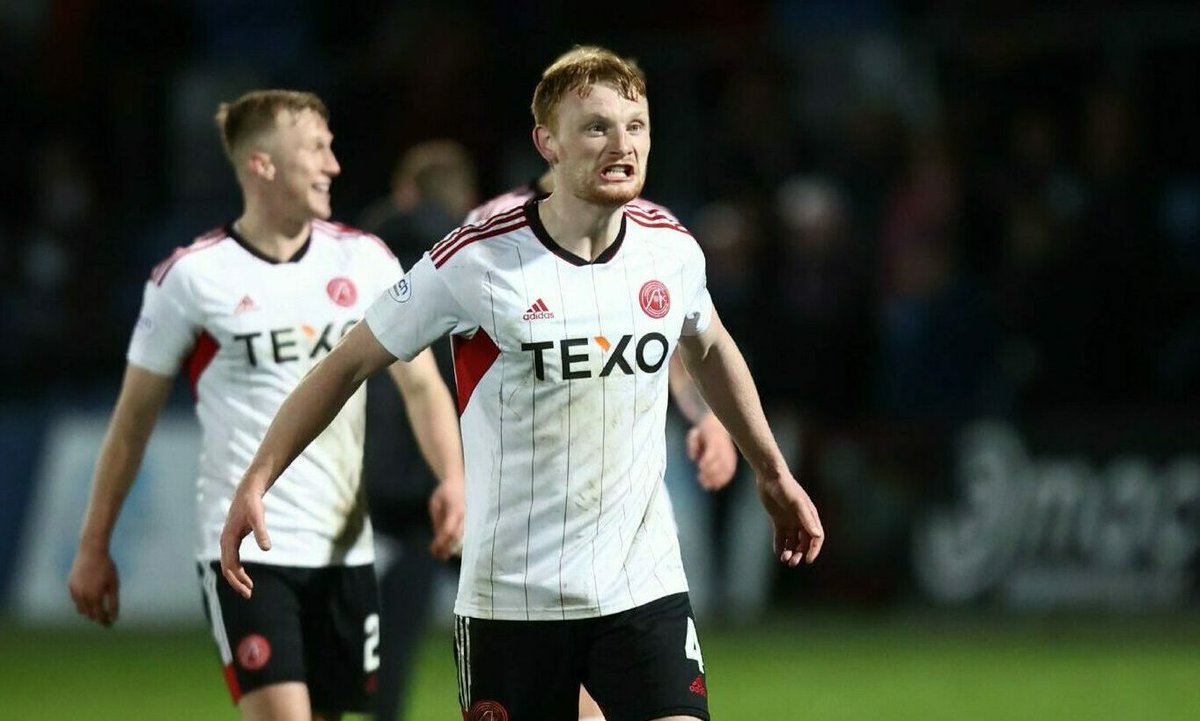 If the Dons cannot secure a permanent deal for Celtic defender Scales, they should move for a season-long loan - just to get him back, Willie Miller thinks. 

Willie Miller: Signing Slobodan Rubezic and Liam Scales would deliver a strong Aberdeen defence buff.ly/43IogKK