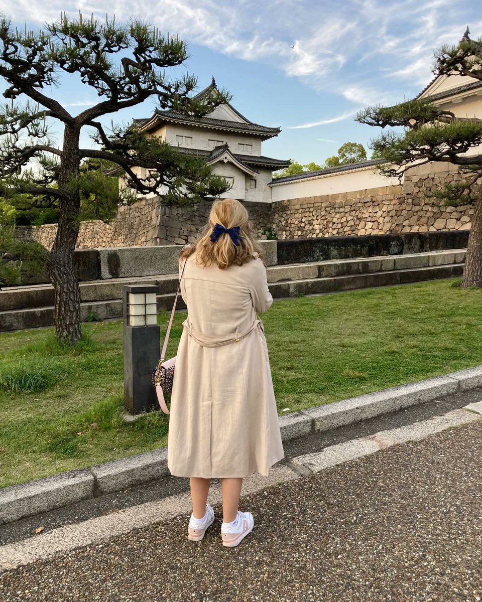 teaserette's tweet image. At least we stole the show.
#Osaka #Japanguide #Japantrip #Japantravel #OsakaCastle