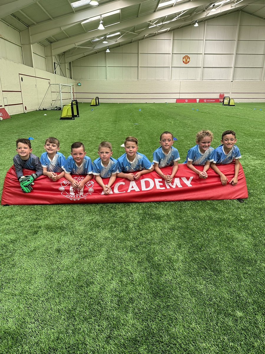 Manchester United (A) ⚽️😎

This morning, we had the pleasure of attending The Cliff Training Ground!

It was an amazing experience thoroughly enjoyed by all💯

These opportunities don’t come around too often, but it’s what we work our hardest for! 🩵🤍

#ONETEAM #TEAMBCFC 🩵⚽️🤍