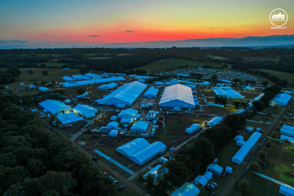 What an honour to have been at the Jalsa Salana UK inauguration last Sunday. During his inspection, beloved Huzoor's wisdom, smile and loving humour galvanised us all. What a blessing! Alhamdulillah

Image from Sunday by <a href="/muslimtv/">MTA International</a>  <a href="/JalsaConnect/">JalsaConnect</a>